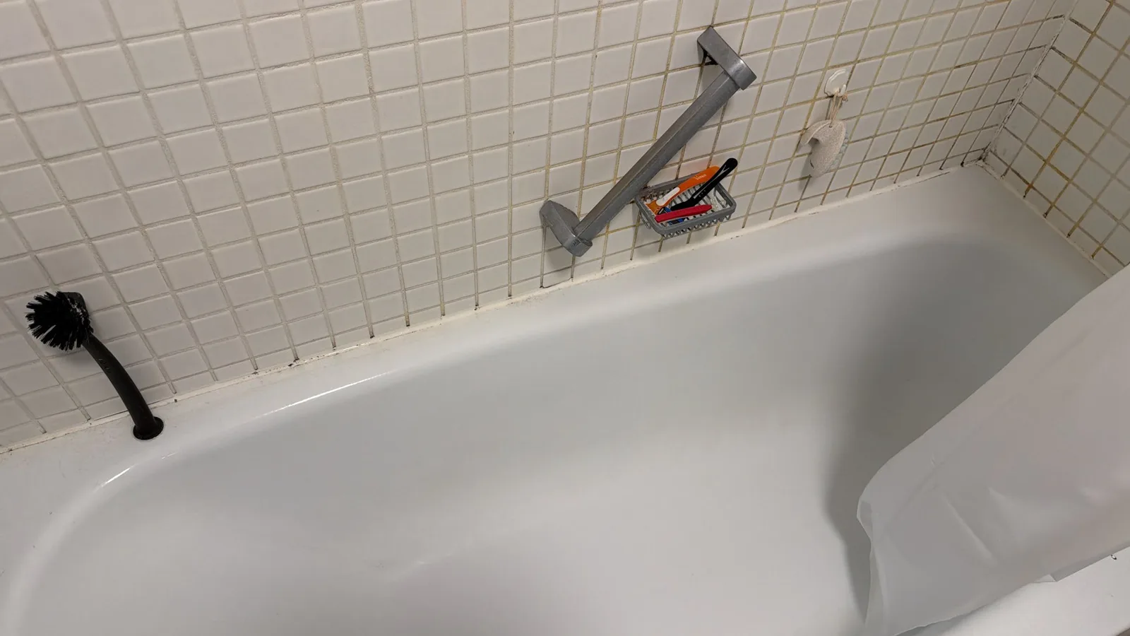 Wasserschaden Bad Badewanne