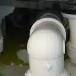 Wasserschaden Geräteanschluss Leck Siphon