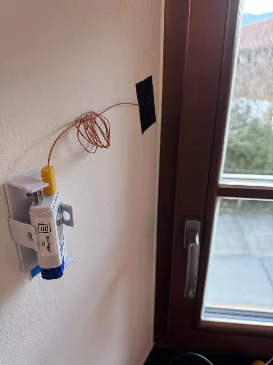 schimmelgutachter langzeitmessung datenlogger fenster - Schimmelgutachter